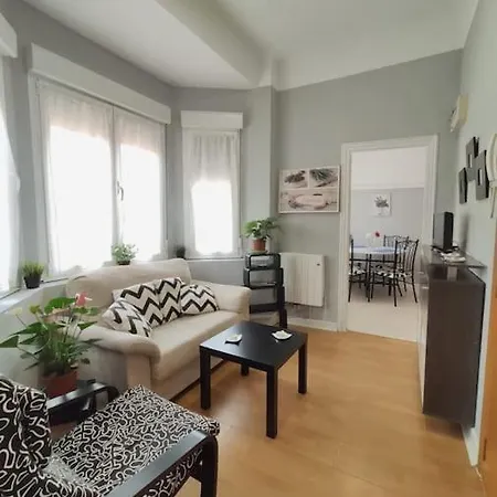 Апартаменти Apartamento Roski *